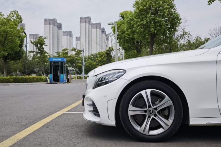 Used Mercedes-Benz C-Class 2020 Restyled C 260 L Sport Edition Exterior 4
