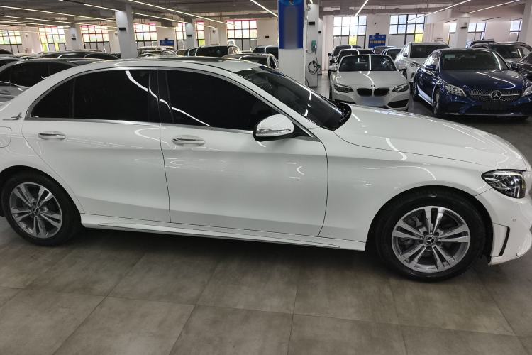 Used Mercedes-Benz C-Class 2020 C 200 L Fashion Edition Sport Version Exterior 4