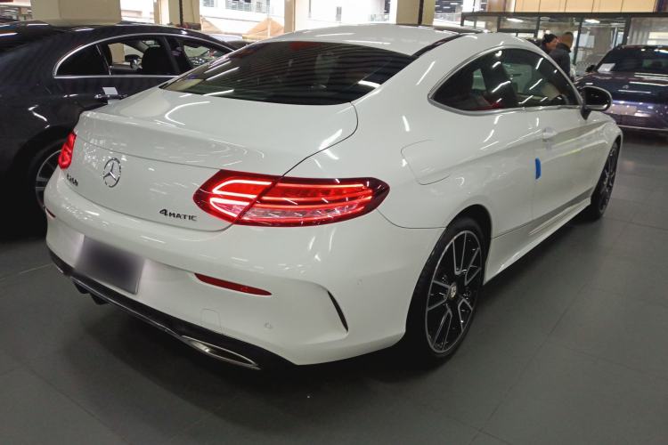 Used Mercedes-Benz C-Class 2020 C 260 4MATIC Coupe Exterior 5