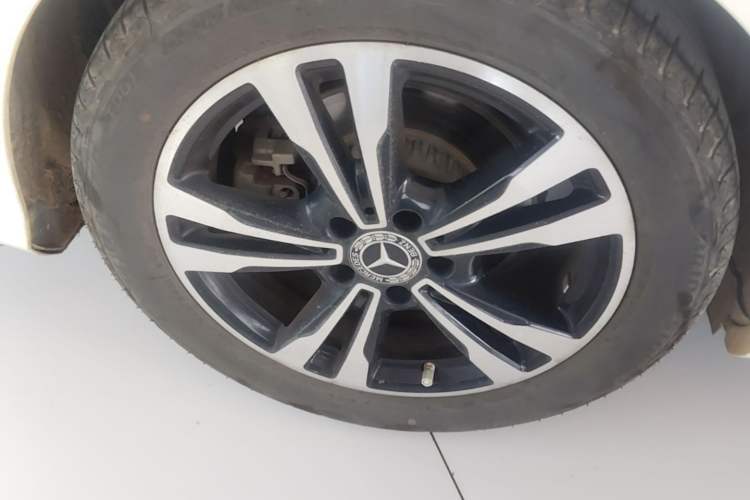 Used Mercedes-Benz C-Class 2020 C 260 Sport Edition Exterior 5