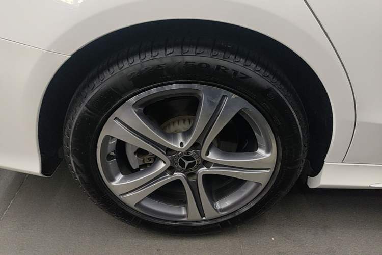 Used Mercedes-Benz C-Class 2020 Restyled C 260 L Sport Edition Exterior 5