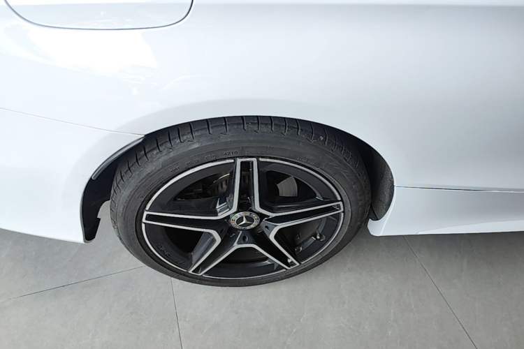 Used Mercedes-Benz C-Class 2020 C 260 Coupe Exterior 5