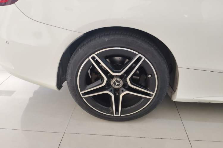Used Mercedes-Benz C-Class 2020 C 200 Coupe Exterior 5