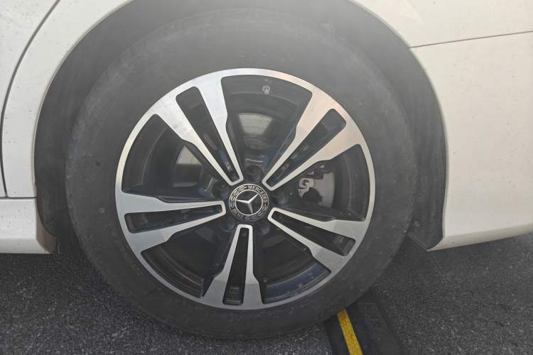 Used Mercedes-Benz C-Class 2020 C 260 Sport Edition Exterior 6