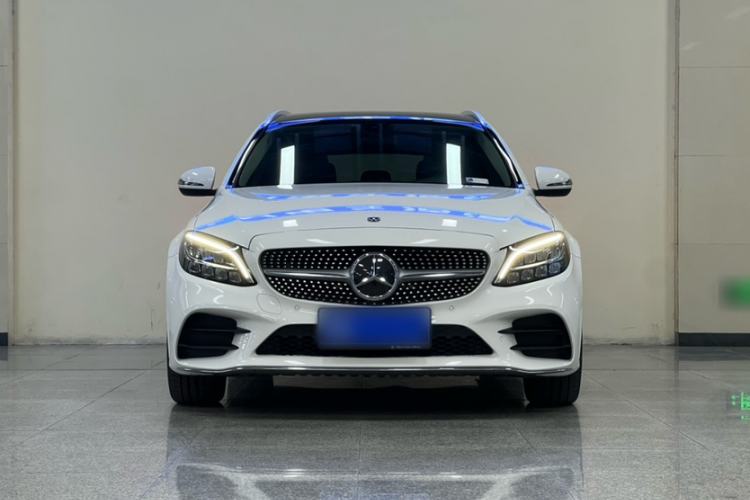 Used Mercedes-Benz C-Class 2020 Facelifted C 260 Estate Exterior 6