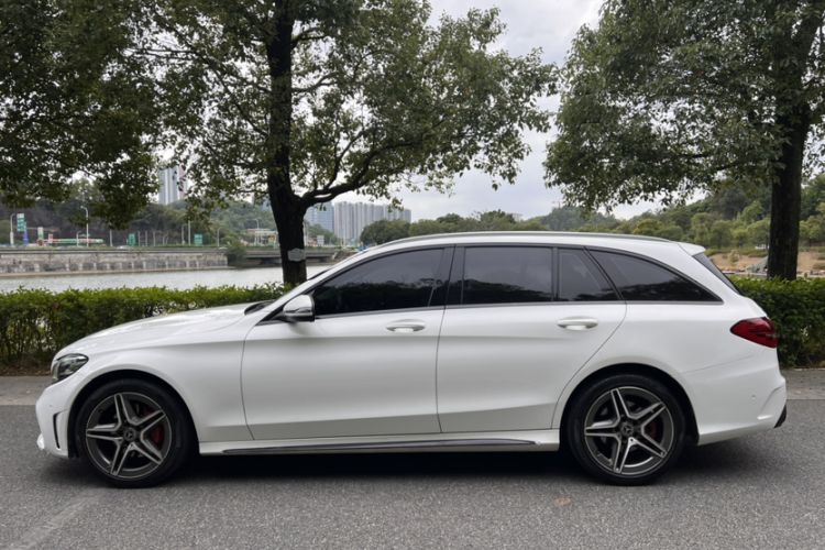 Used Mercedes-Benz C-Class 2020 C 260 Estate Exterior 6