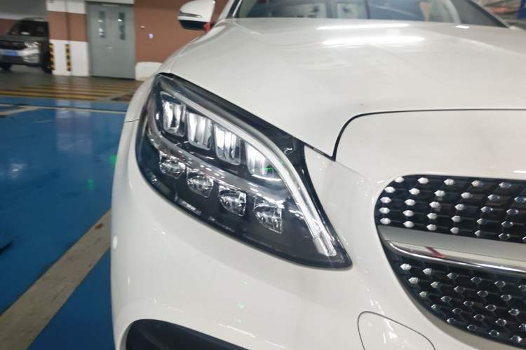 Used Mercedes-Benz C-Class 2020 C 200 L Fashion Edition Sport Version Exterior 6