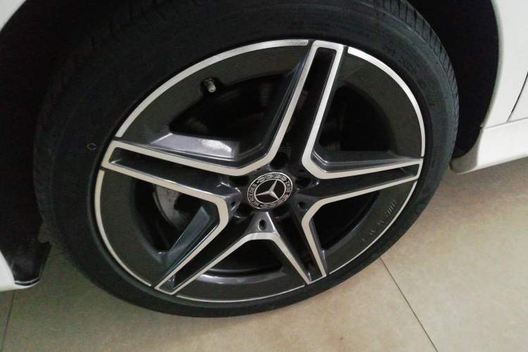 Used Mercedes-Benz C-Class 2020 C 260 Estate Exterior 8