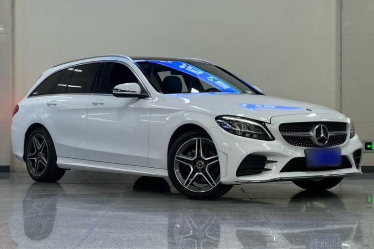 Used Mercedes-Benz C-Class 2020 Facelifted C 260 Estate Exterior 8