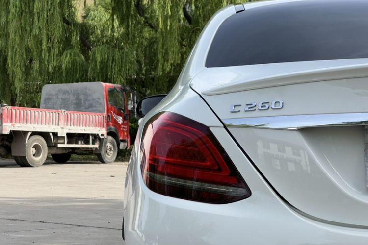 Used Mercedes-Benz C-Class 2020 Restyled C 260 Sport Edition Exterior 9