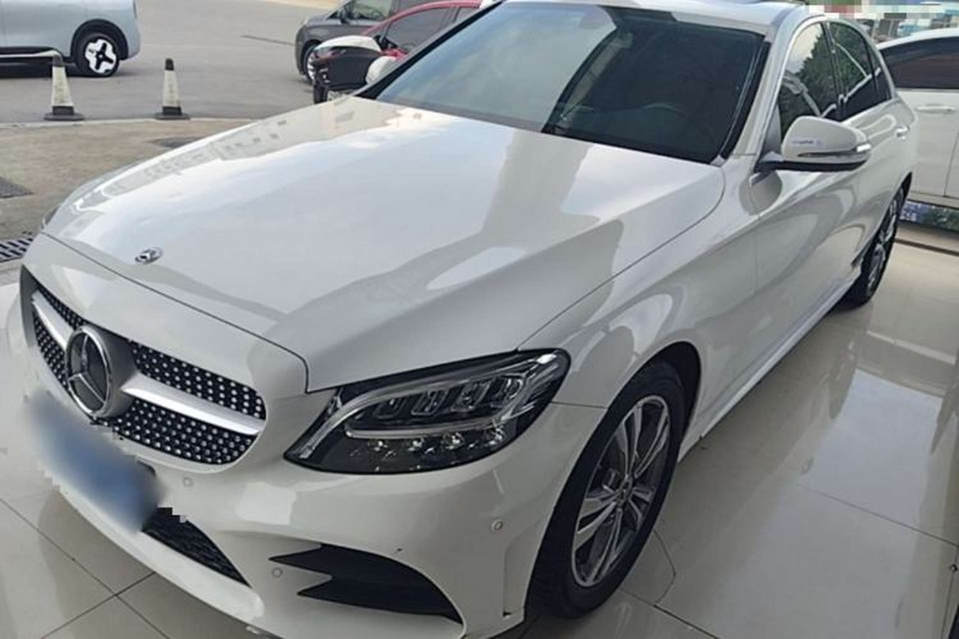 Used Mercedes-Benz C-Class 2020 Restyled C 200 L Fashion Edition Sport Version Front Left 45 Deg