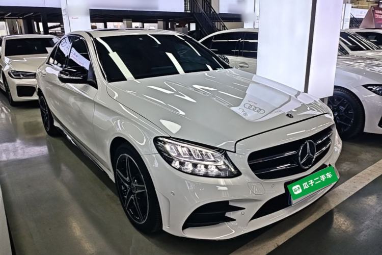 Used Mercedes-Benz C-Class 2020 Restyled C 260 Sport Edition Front Right 45 Deg