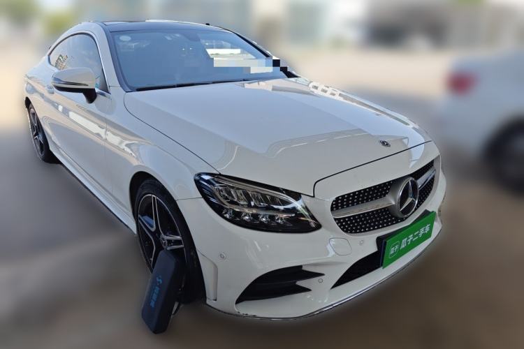 Used Mercedes-Benz C-Class 2020 C 260 Coupe Front Right 45 Deg