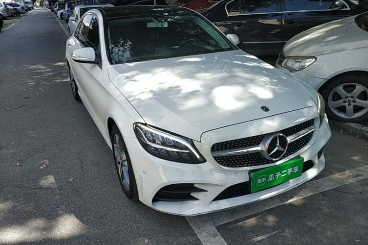 Used Mercedes-Benz C-Class 2020 C 260 L Sport Edition Front Right 45 Deg