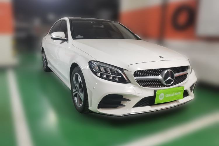 Used Mercedes-Benz C-Class 2020 Restyled C 260 L Sport Edition Front Right 45 Deg