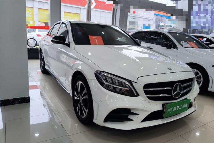Used Mercedes-Benz C-Class 2020 C 260 Sport Edition Front Right 45 Deg