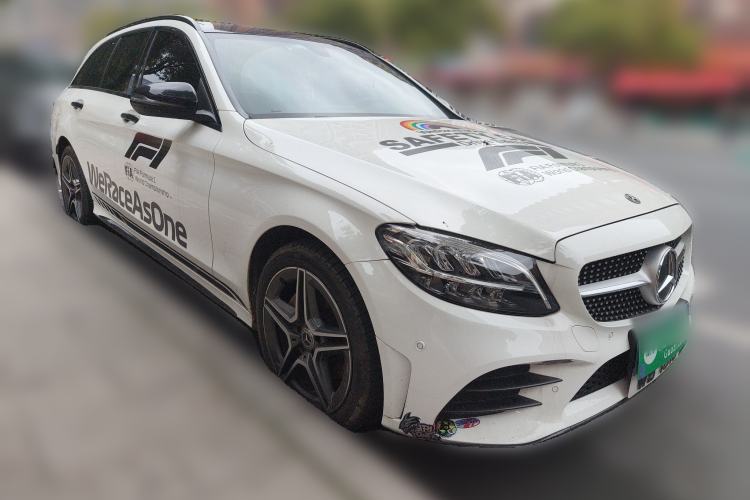 Used Mercedes-Benz C-Class 2020 C 260 Estate Front Right 45 Deg