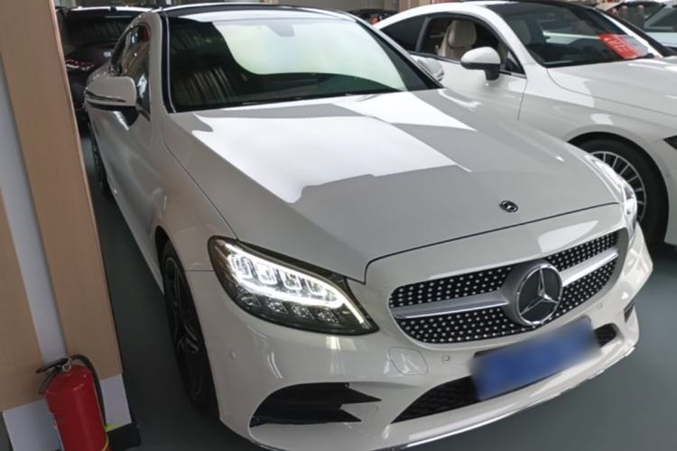 Used Mercedes-Benz C-Class 2020 C 260 Coupe Front Right 45 Deg