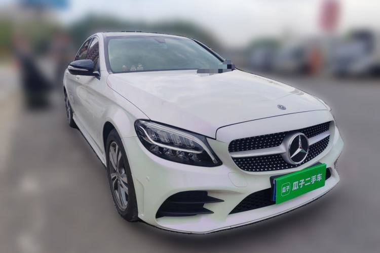 Used Mercedes-Benz C-Class 2020 Restyled C 200 L Fashion Edition Sport Version Front Right 45 Deg