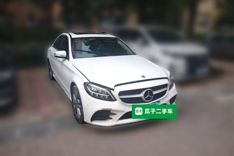 Used Mercedes-Benz C-Class 2020 C 200 L Fashion Edition Sport Version Front Right 45 Deg