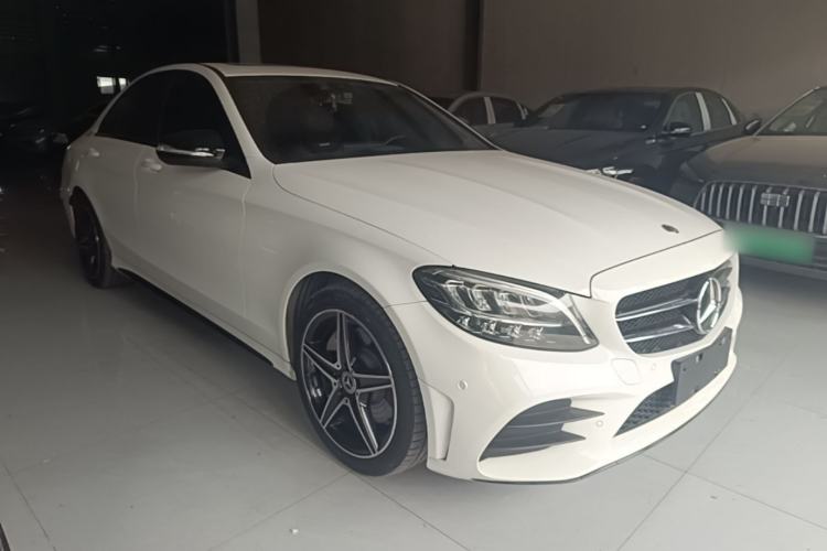 Used Mercedes-Benz C-Class 2020 Restyled C 260 Sport Edition Front Right 45 Deg