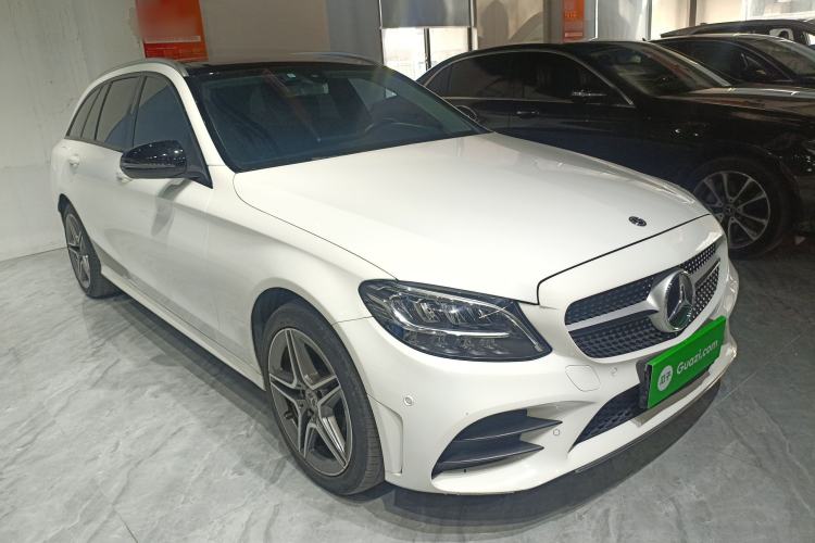 Used Mercedes-Benz C-Class 2020 C 260 Estate Front Right 45 Deg