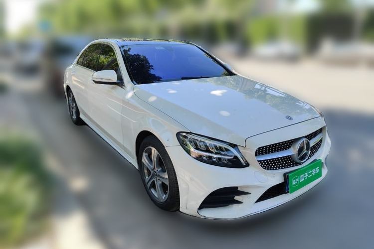 Used Mercedes-Benz C-Class 2020 C 260 L Sport Edition Front Right 45 Deg