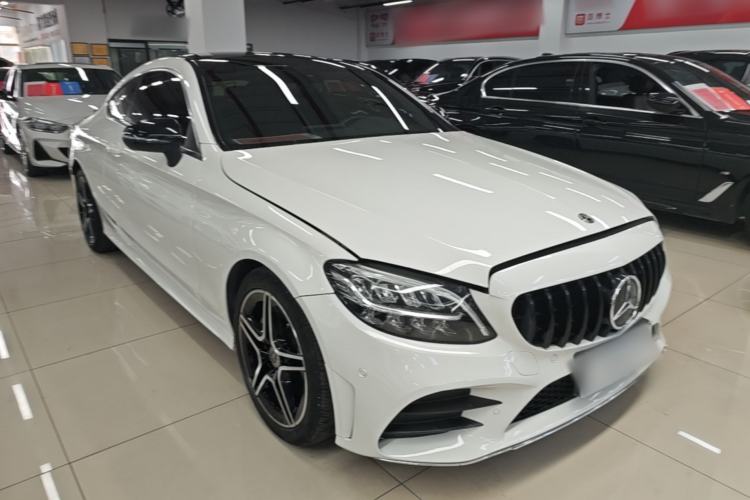 Used Mercedes-Benz C-Class 2020 C 260 Coupe Front Right 45 Deg