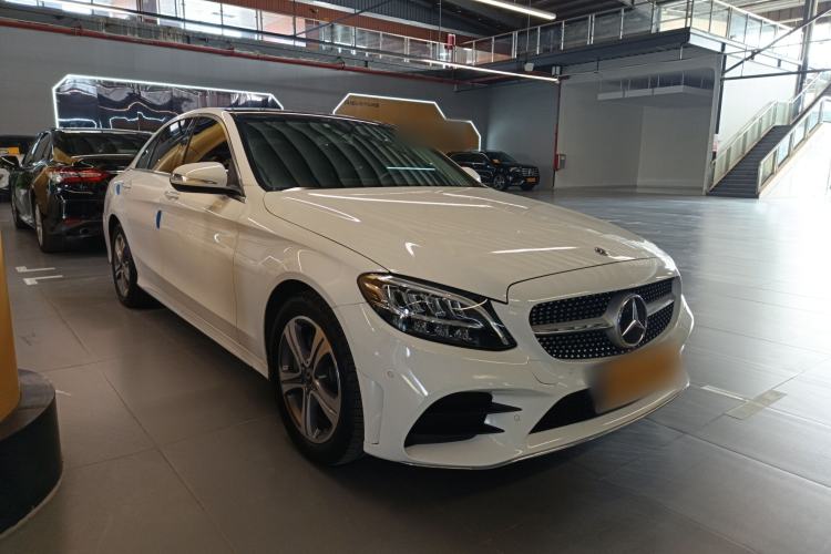 Used Mercedes-Benz C-Class 2020 C 260 L Sport Edition Front Right 45 Deg