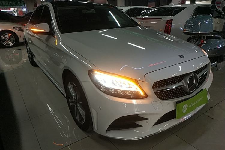 Used Mercedes-Benz C-Class 2020 C 260 L Sport Edition Front Right 45 Deg