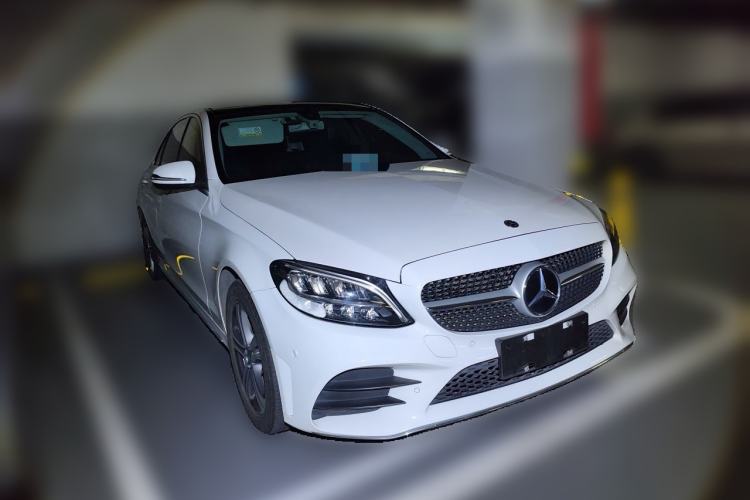 Used Mercedes-Benz C-Class 2020 C 260 L Sport Edition Front Right 45 Deg