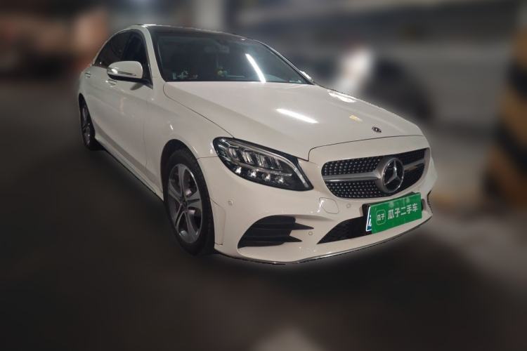 Used Mercedes-Benz C-Class 2020 Restyled C 260 L Sport Edition Front Right 45 Deg