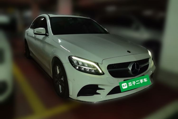 Used Mercedes-Benz C-Class 2020 C 200 L Fashion Edition Sport Version Front Right 45 Deg
