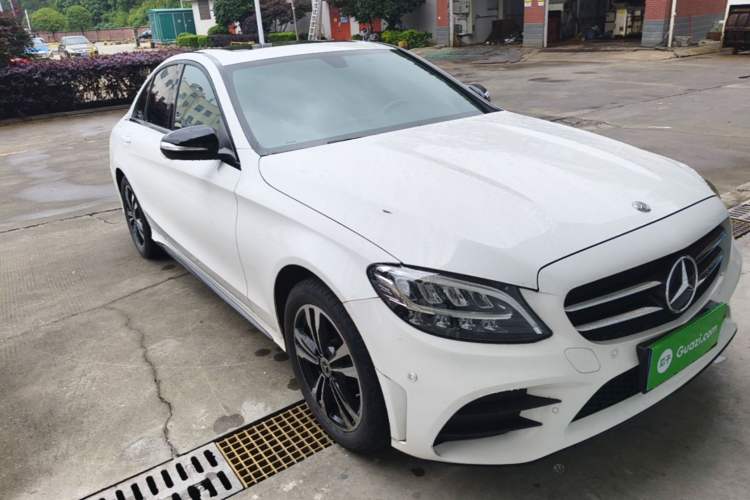 Used Mercedes-Benz C-Class 2020 C 260 Sport Edition Front Right 45 Deg