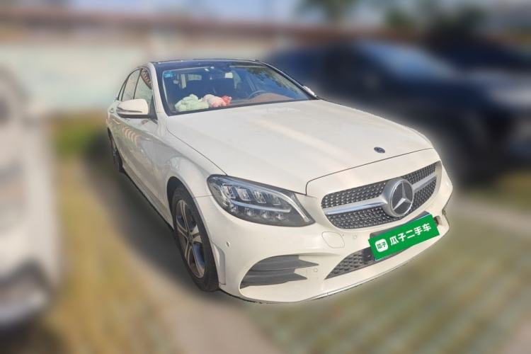 Used Mercedes-Benz C-Class 2020 Restyled C 260 L Sport Edition Front Right 45 Deg
