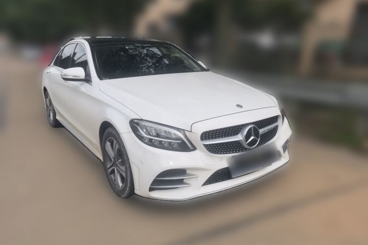 Used Mercedes-Benz C-Class 2020 Restyled C 260 L Sport Edition Front Right 45 Deg