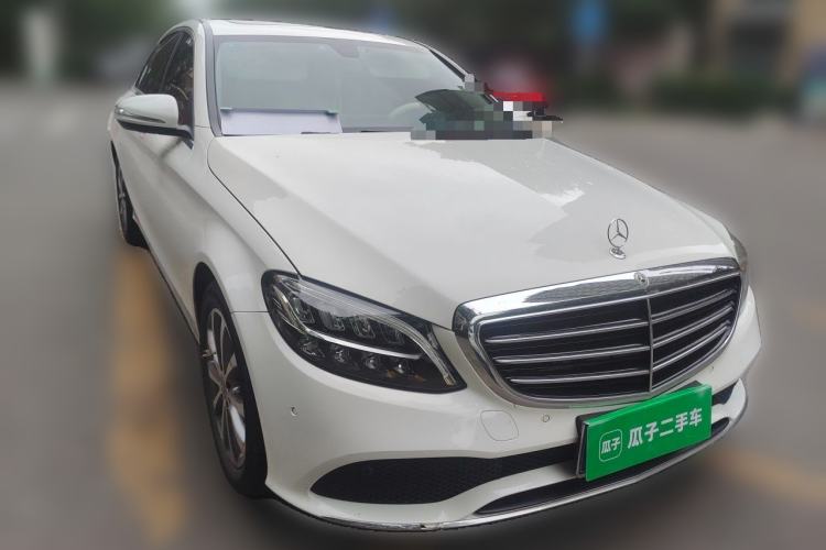 Used Mercedes-Benz C-Class 2020 C 200 L Fashion Model Front Right 45 Deg