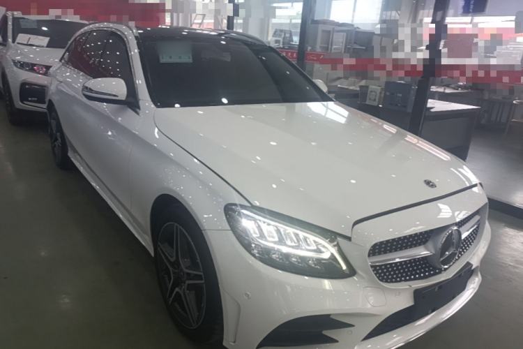 Used Mercedes-Benz C-Class 2020 C 260 Estate Front Right 45 Deg