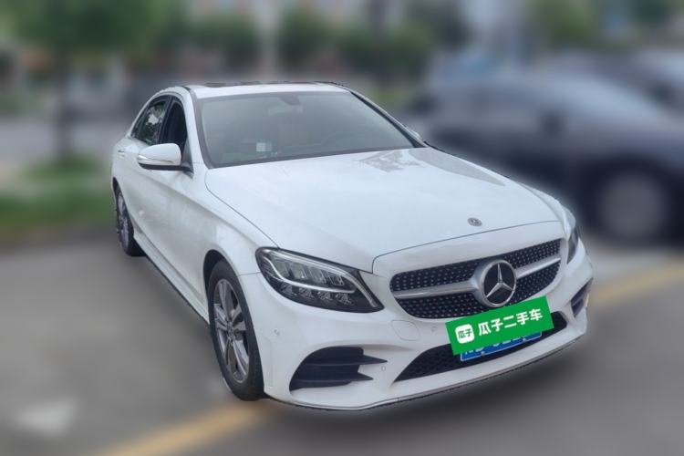 Used Mercedes-Benz C-Class 2020 Restyled C 200 L Fashion Edition Sport Version Front Right 45 Deg