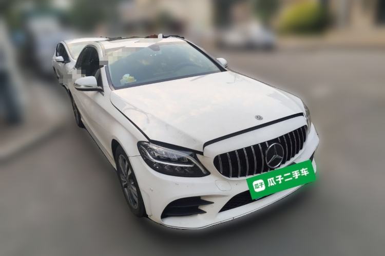 Used Mercedes-Benz C-Class 2020 Updated C 200 L Fashion Edition Front Right 45 Deg