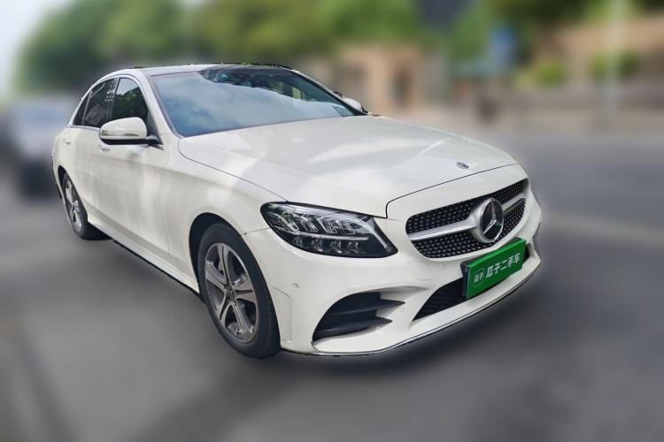 Used Mercedes-Benz C-Class 2020 Restyled C 260 L Sport Edition Front Right 45 Deg