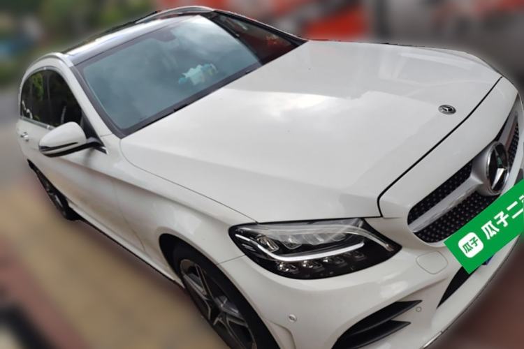 Used Mercedes-Benz C-Class 2020 C 260 Estate Front Right 45 Deg
