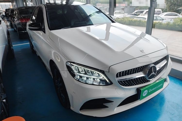 Used Mercedes-Benz C-Class 2020 C 260 Sport Edition Front Right 45 Deg