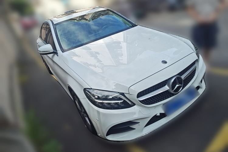 Used Mercedes-Benz C-Class 2020 Updated C 200 L Fashion Edition Front Right 45 Deg