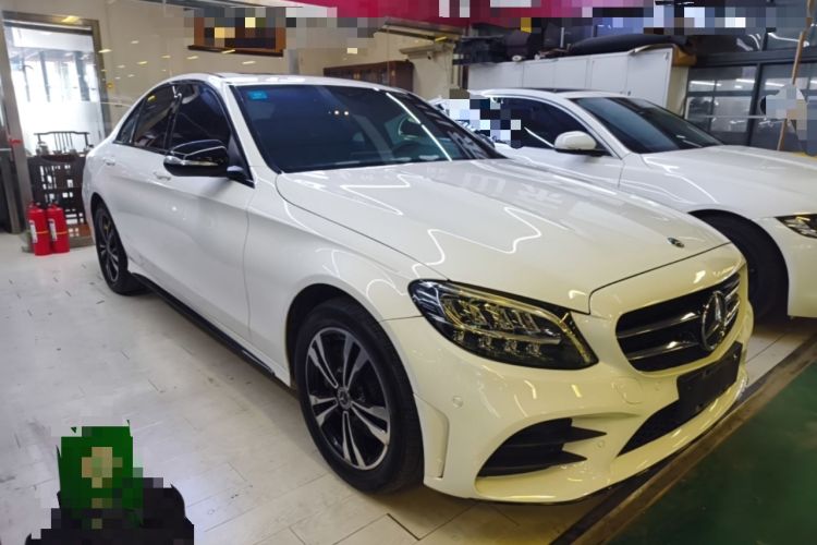 Used Mercedes-Benz C-Class 2020 C 260 Sport Edition Front Right 45 Deg