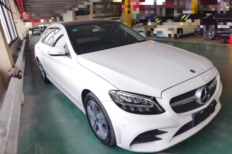 Used Mercedes-Benz C-Class 2020 Restyled C 260 L Sport Edition Front Right 45 Deg