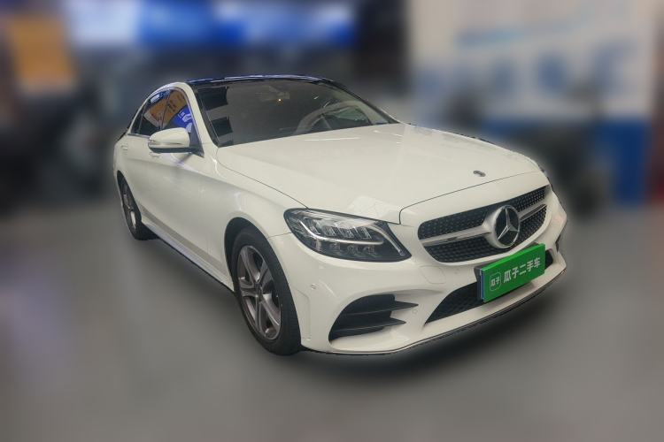 Used Mercedes-Benz C-Class 2020 C 260 L Sport Edition Front Right 45 Deg