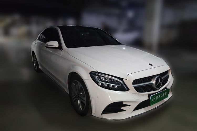Used Mercedes-Benz C-Class 2020 Restyled C 260 L Sport Edition Front Right 45 Deg