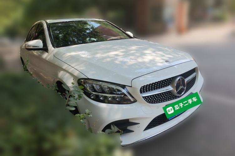 Used Mercedes-Benz C-Class 2020 C 200 L Fashion Edition Sport Version Front Right 45 Deg