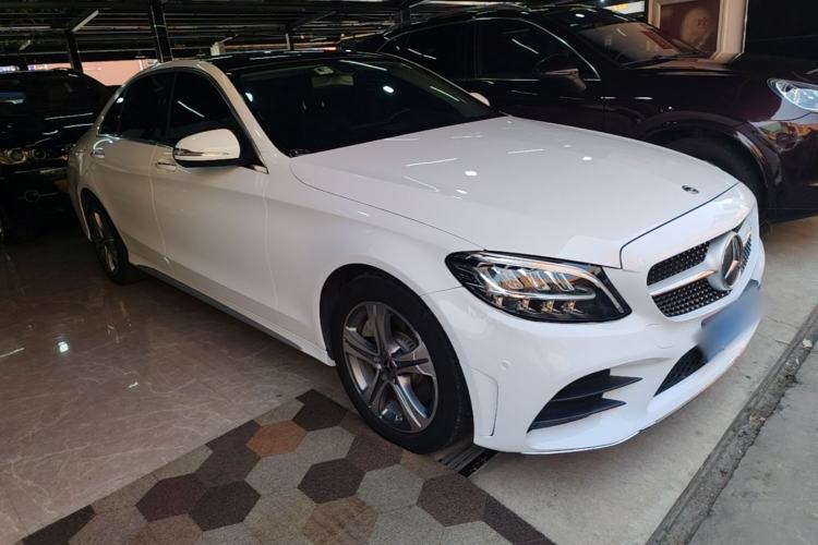 Used Mercedes-Benz C-Class 2020 Restyled C 260 L Sport Edition Front Right 45 Deg